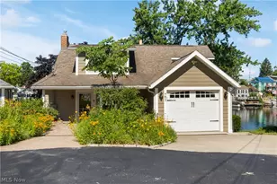 462 Fan Dr, Akron, OH 44319 - Photo 1