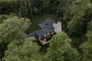 8070 Tulip Ln, Chagrin Falls, OH 44023 - Photo 42