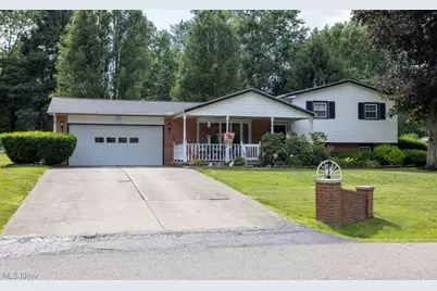 8639 Candlewood Avenue NW, North Canton, OH 44720 - Photo 1