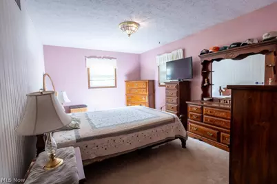 8639 Candlewood Avenue NW, North Canton, OH 44720 - Photo 18