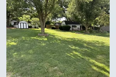 8639 Candlewood Avenue NW, North Canton, OH 44720 - Photo 30