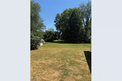 8428 Nowlen Street, Mentor, OH 44060 - Photo 16