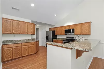 1302 Bridgewater Way N, Mansfield, OH 44906 - Photo 10