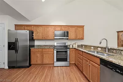 1302 Bridgewater Way N, Mansfield, OH 44906 - Photo 12