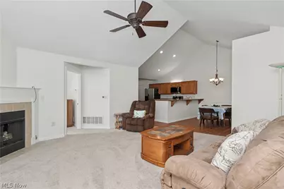 1302 Bridgewater Way N, Mansfield, OH 44906 - Photo 8
