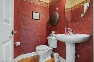 1250 Woodsview Dr, Akron, OH 44313 - Photo 26
