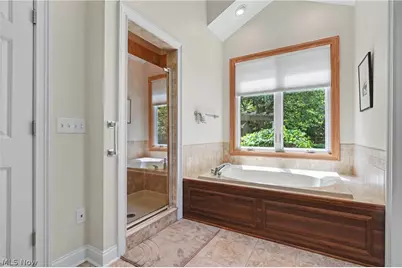 1250 Woodsview Drive, Akron, OH 44313 - Photo 28