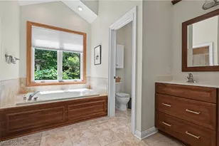 1250 Woodsview Dr, Akron, OH 44313 - Photo 30
