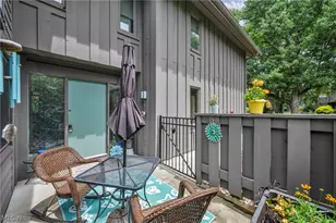7444 Millrace Ln, Sagamore Hills, OH 44067 - Photo 6