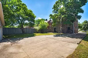 16809 Scottsdale Blvd, Huber Heights, OH 44120 - Photo 6