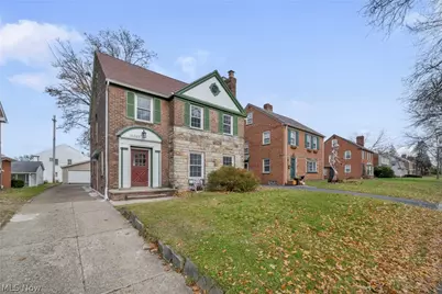 16809 Scottsdale Boulevard, Huber Heights, OH 44120 - Photo 2