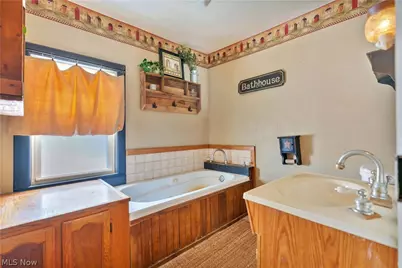13222 Lexington Avenue NE, Alliance, OH 44601 - Photo 14