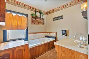 13222 Lexington Ave NE, Alliance, OH 44601 - Photo 14