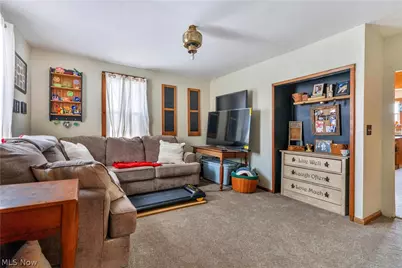13222 Lexington Avenue NE, Alliance, OH 44601 - Photo 6