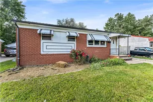 567 Walnut St, Elyria, OH 44035 - Photo 2