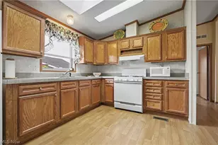 655 Egret Ct, Streetsboro, OH 44241 - Photo 8