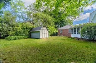 1827 Coventry Rd NE, Massillon, OH 44646 - Photo 40