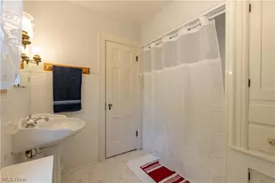 1827 Coventry Rd NE, Massillon, OH 44646 - Photo 26