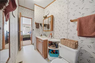 4534 Lake Road E, Geneva, OH 44041 - Photo 26