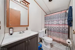 4534 Lake Road E, Geneva, OH 44041 - Photo 14
