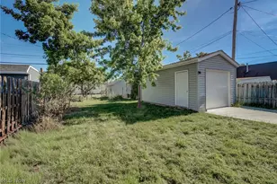 5410 Renwood Dr, Parma, OH 44129 - Photo 8