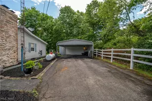 1227 N Pricetown Rd, Diamond, OH 44412 - Photo 4