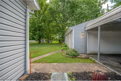 1227 N Pricetown Road, Diamond, OH 44412 - Photo 6