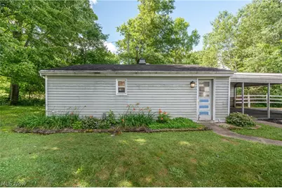 1227 N Pricetown Road, Diamond, OH 44412 - Photo 8
