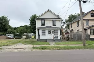 1433 Kenmore Blvd, Akron, OH 44314 - Photo 1