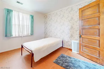 206 N 3rd Street, Toronto, OH 43964 - Photo 34