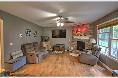 2157 Flame Lake Drive, Roaming Shores, OH 44084 - Photo 8