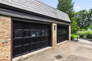 3875 Fairway Dr, Canfield, OH 44406 - Photo 8