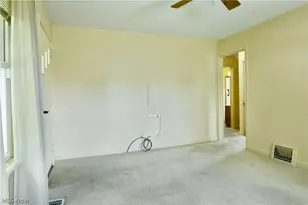 1406 Mazda Ave NE, Warren, OH 44483 - Photo 6