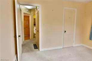 1406 Mazda Ave NE, Warren, OH 44483 - Photo 18