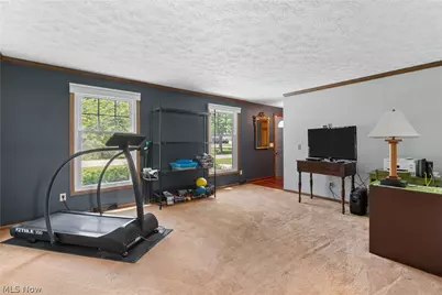 7888 Fox Run Avenue NW, North Canton, OH 44720 - Photo 4
