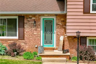 5862 Canterbury Rd, New Franklin, OH 44319 - Photo 4