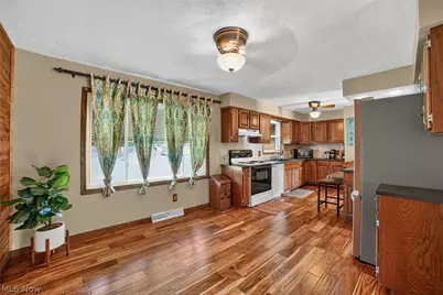 5862 Canterbury Road, New Franklin, OH 44319 - Photo 8