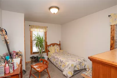 8242-8244 Navarre Road SW, Massillon, OH 44646 - Photo 10