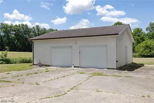 114 W Oak St, West Salem, OH 44287 - Photo 8