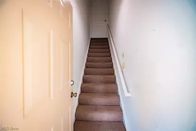 1852 Massachusetts Avenue #8, Poland, OH 44514 - Photo 20