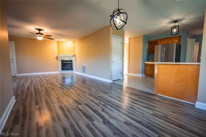 1852 Massachusetts Avenue #8, Poland, OH 44514 - Photo 8