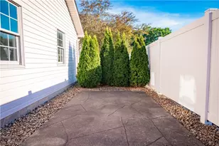 1852 Massachusetts Ave, Poland, OH 44514 - Photo 26
