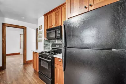 1940 E 34th Street, Lorain, OH 44055 - Photo 14