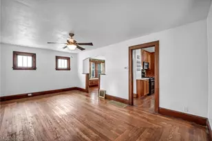 1940 E 34th St, Lorain, OH 44055 - Photo 8