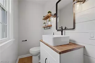 2131 Mt Vernon Blvd NW, Canton, OH 44709 - Photo 16