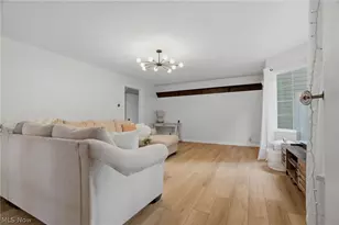 2131 Mt Vernon Blvd NW, Canton, OH 44709 - Photo 8