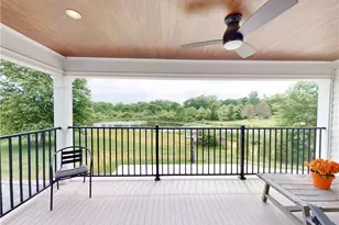 9830 Greenway Trail, Chagrin Falls, OH 44023 - Photo 28