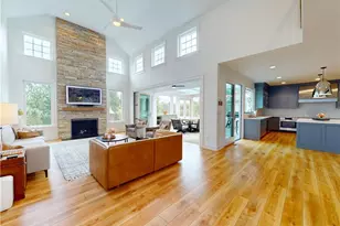 9830 Greenway Trail, Chagrin Falls, OH 44023 - Photo 8