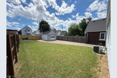 8314 Vineyard Avenue, Loveland, OH 44105 - Photo 6