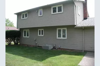 5610 Essex Drive, Green Hills, OH 44131 - Photo 6